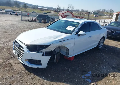 2021 Audi A4 Premium 40 Tfsi Quattro S Tronic z USA, uszkodzony, nr VIN WAUABAF48MA043836